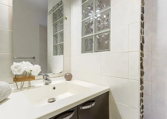 Apartment Les Yuccas Promenade Des By Interhome Nizza