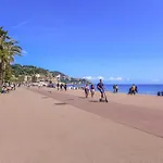 Апартаменты Les Yuccas Promenade Des By Interhome *