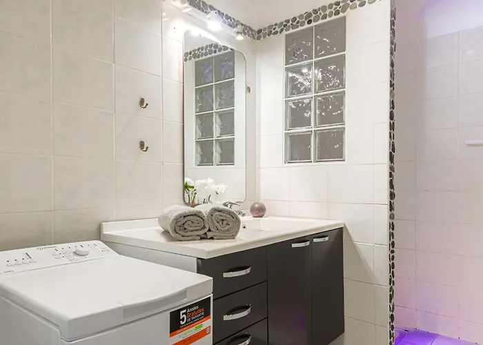 Les Yuccas Promenade Des By Interhome * Nice